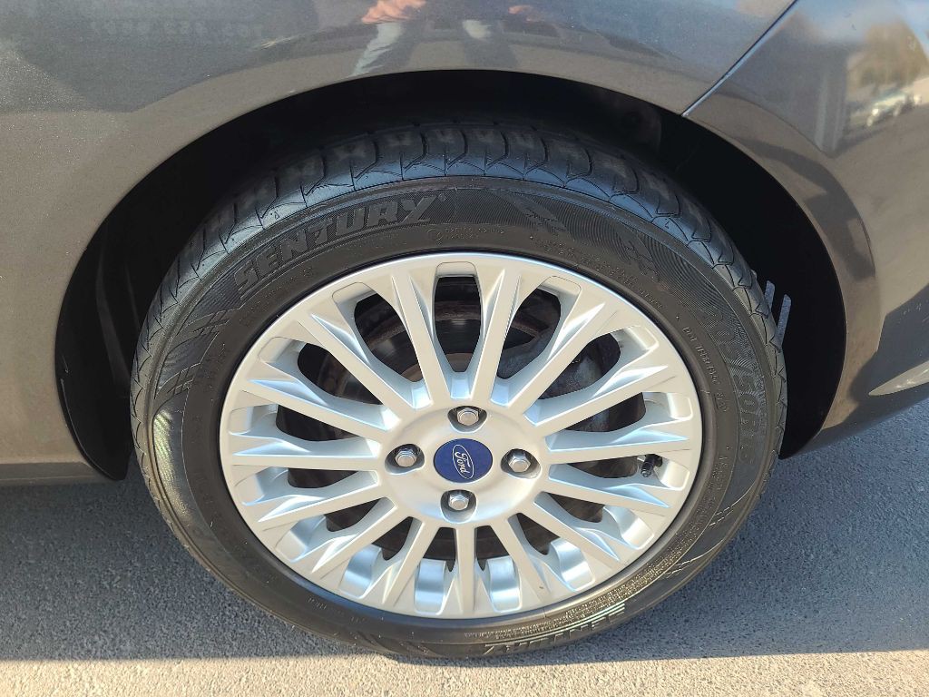 2016 Ford Fiesta Image 34