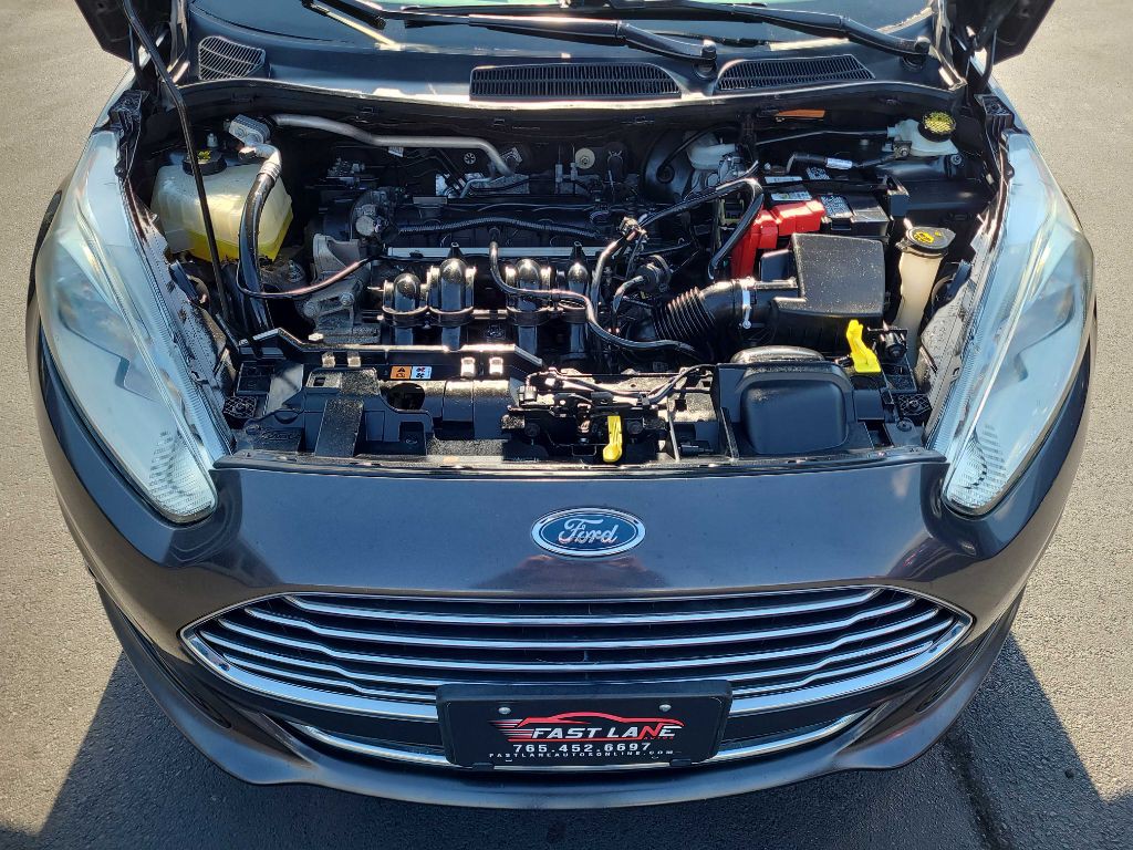 2016 Ford Fiesta Image 35