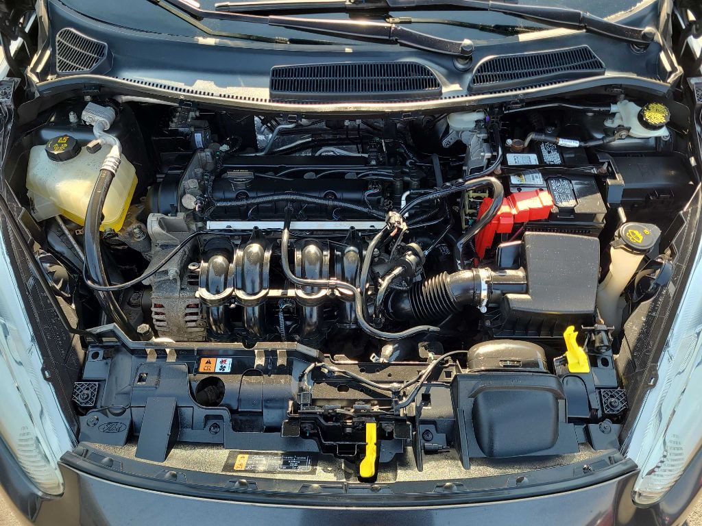 2016 Ford Fiesta Image 36