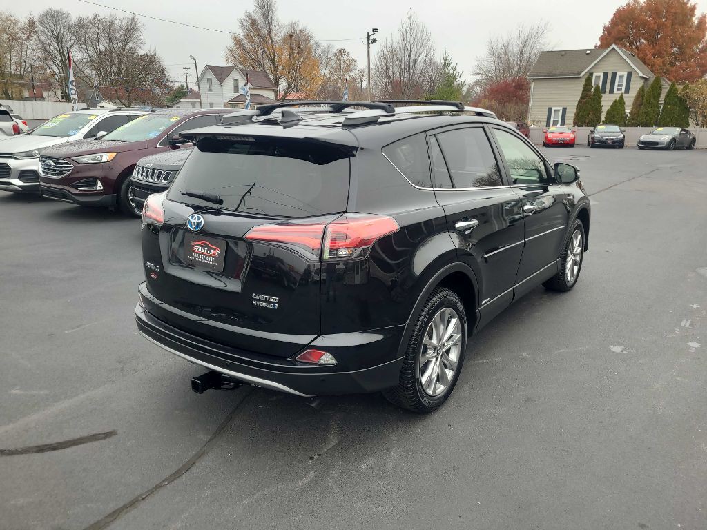 2017 Toyota Rav4 Image 5