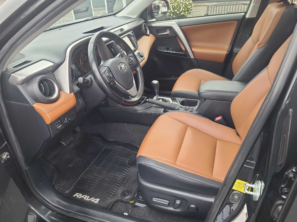 2017 Toyota Rav4 Image 10