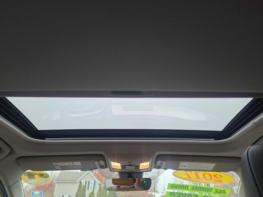 2017 Toyota Rav4 Image 18