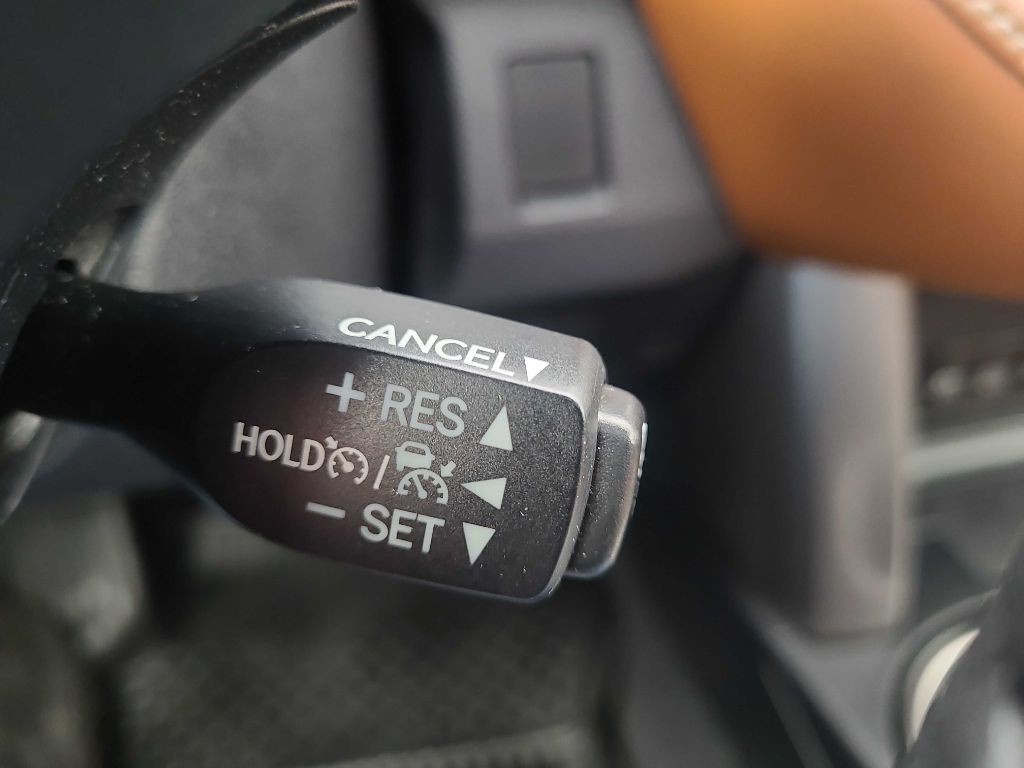 2017 Toyota Rav4 Image 23