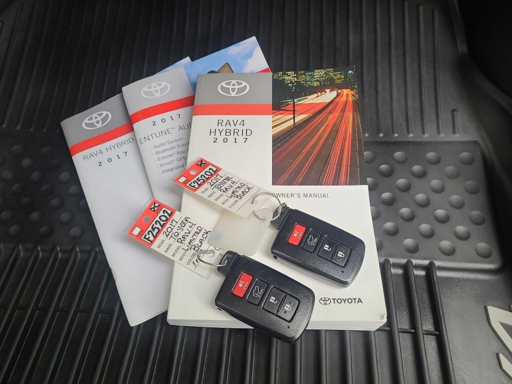 2017 Toyota Rav4 Image 46