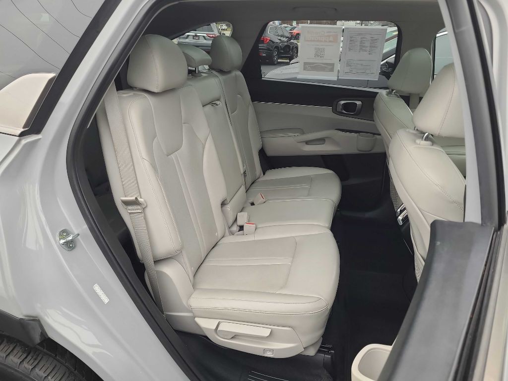 2022 Kia Sorento Image 14