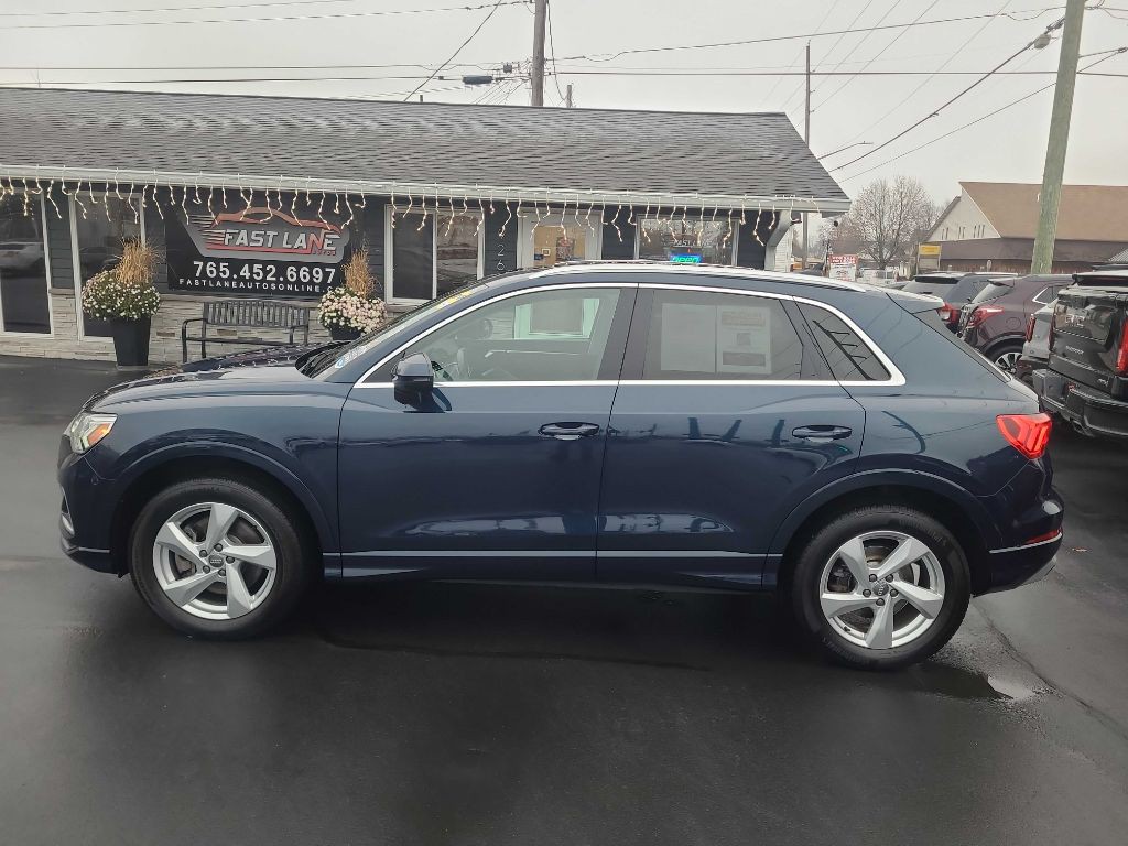 2020 Audi Q3 Image 2