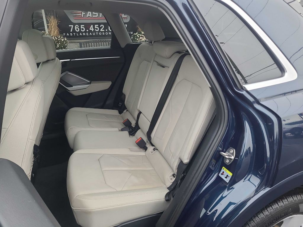 2020 Audi Q3 Image 13