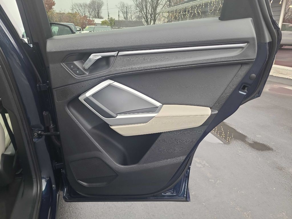 2020 Audi Q3 Image 35