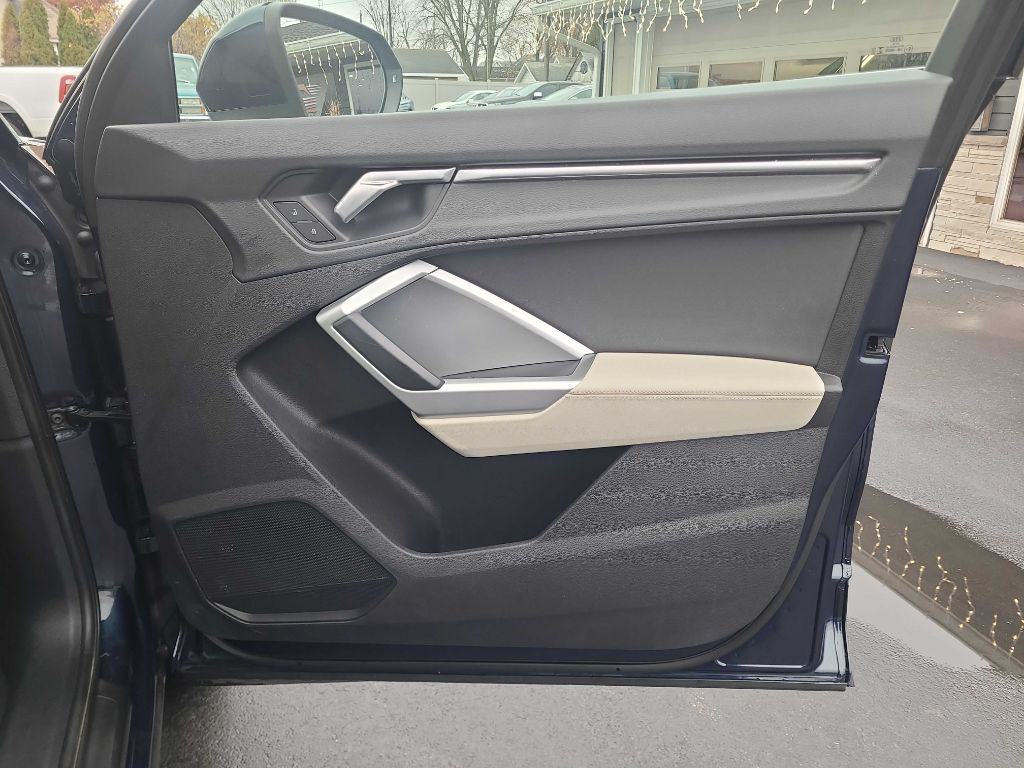 2020 Audi Q3 Image 34