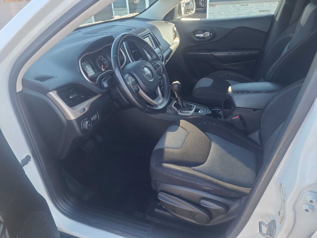 2014 Jeep Cherokee Image 10