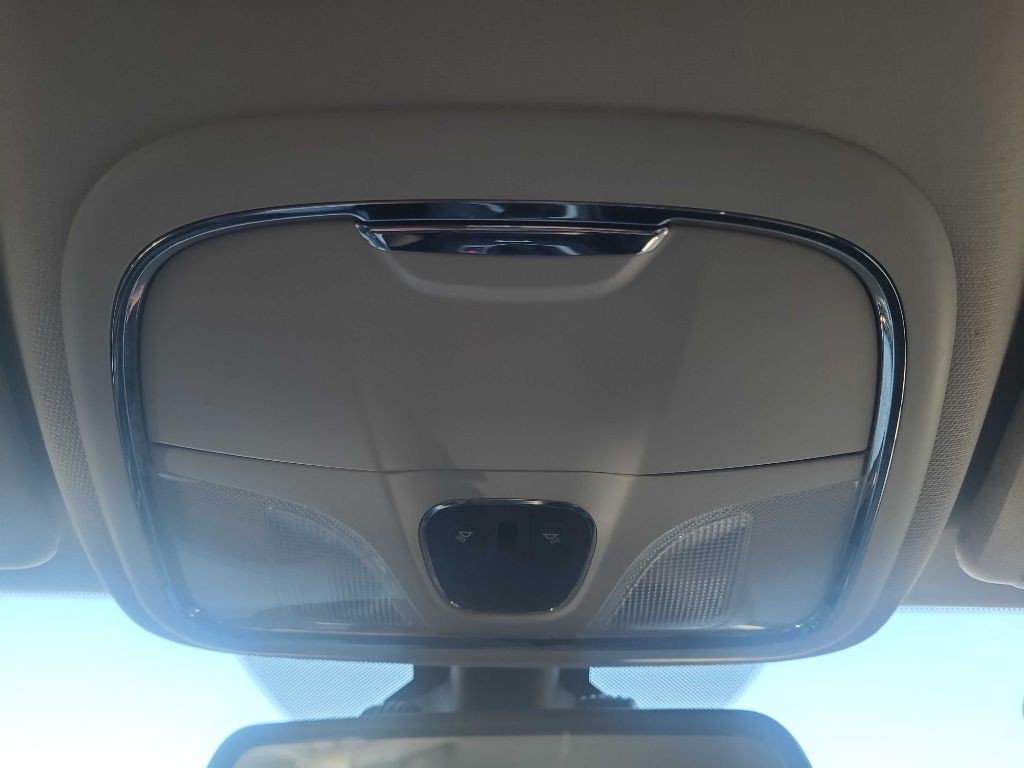 2014 Jeep Cherokee Image 23