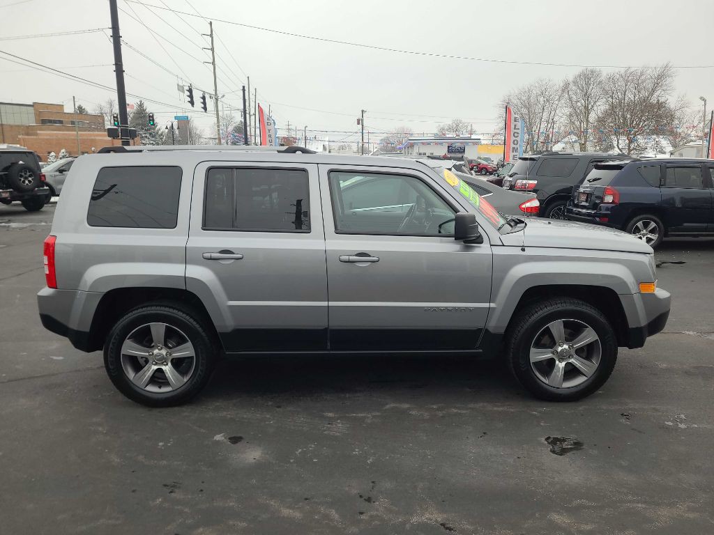 2016 Jeep Patriot Image 6