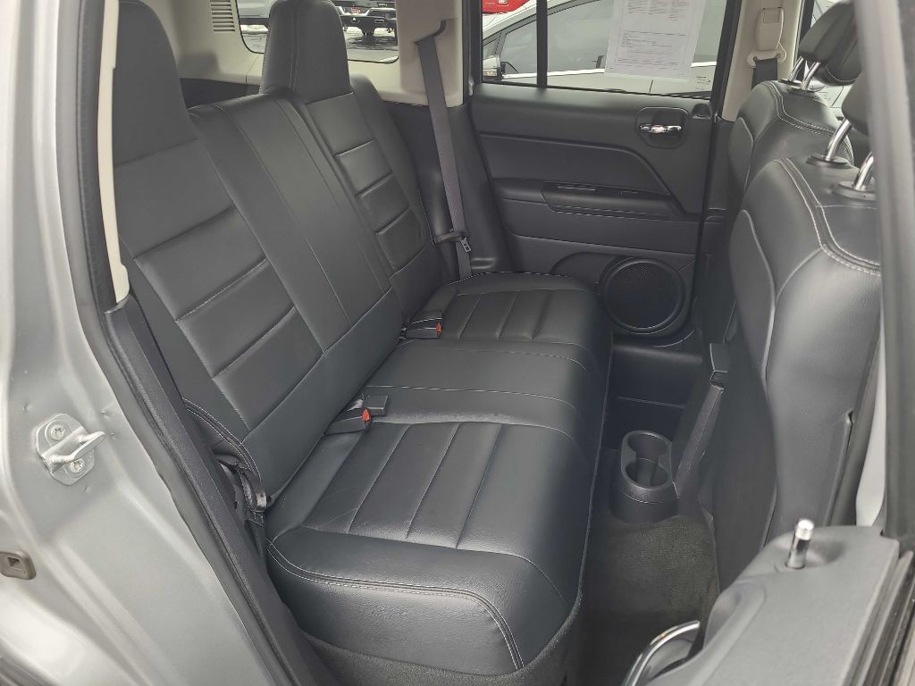 2016 Jeep Patriot Image 14