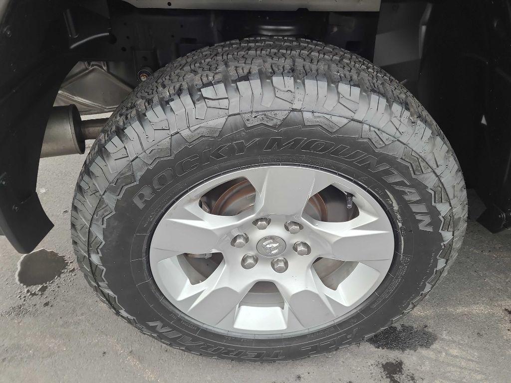 2019 RAM 1500 Image 36