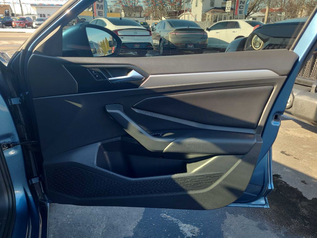 2020 Volkswagen Jetta Image 28