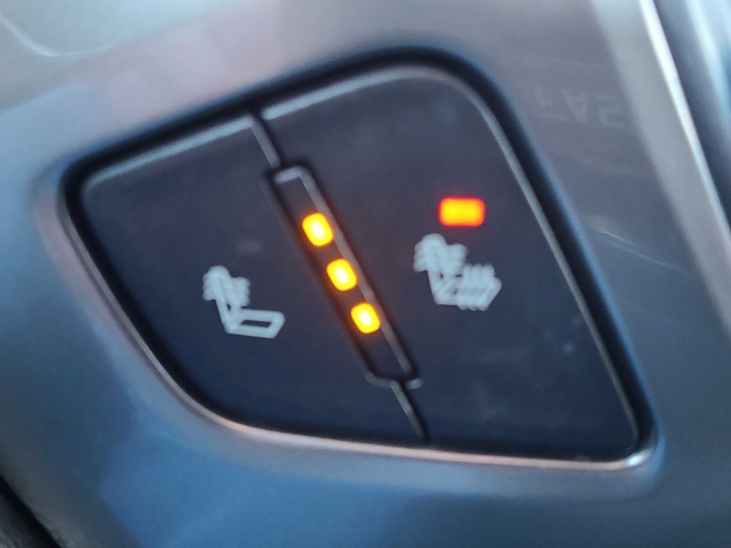 2018 Chevrolet Silverado 1500 Image 23