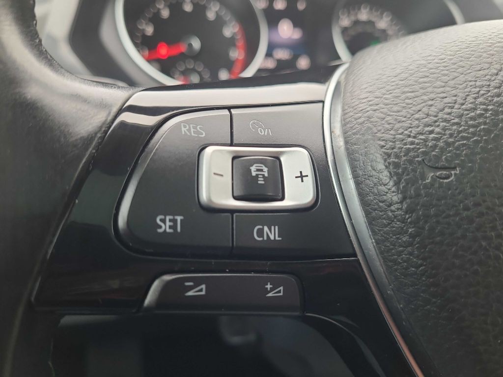 2018 Volkswagen Tiguan Image 22