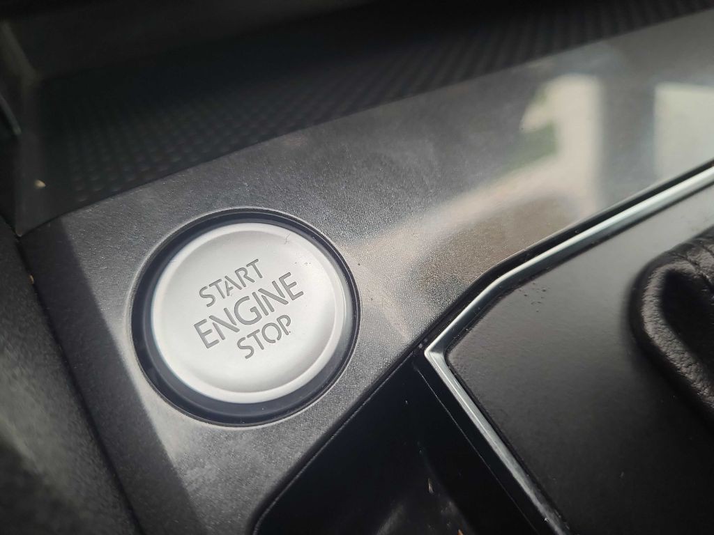 2018 Volkswagen Tiguan Image 23