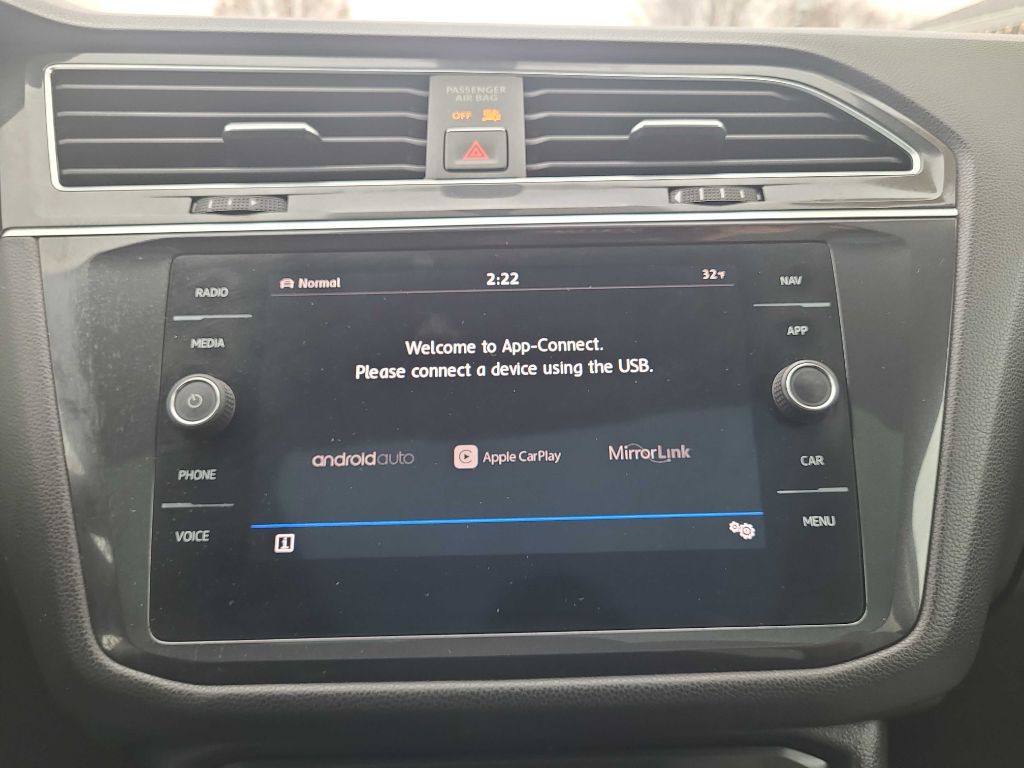 2018 Volkswagen Tiguan Image 25