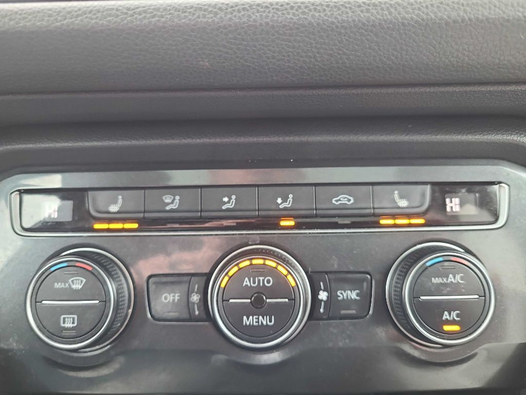 2018 Volkswagen Tiguan Image 28