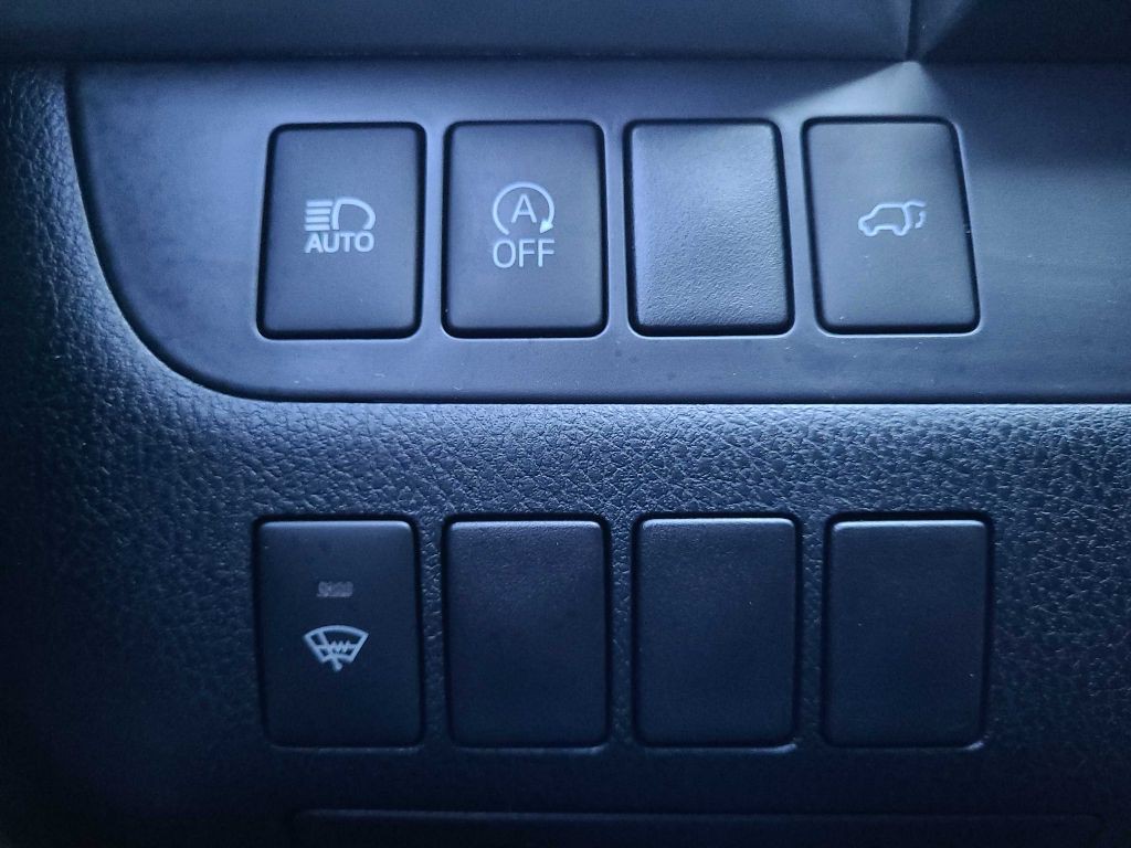 2018 Toyota Highlander Image 22