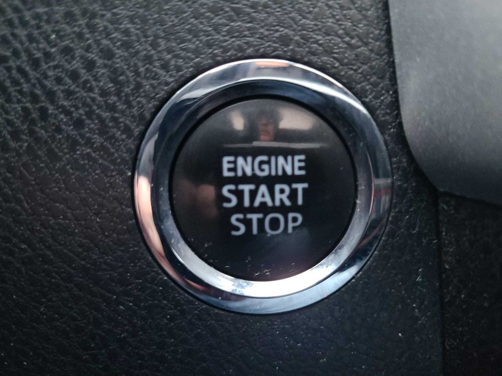 2018 Toyota Highlander Image 26