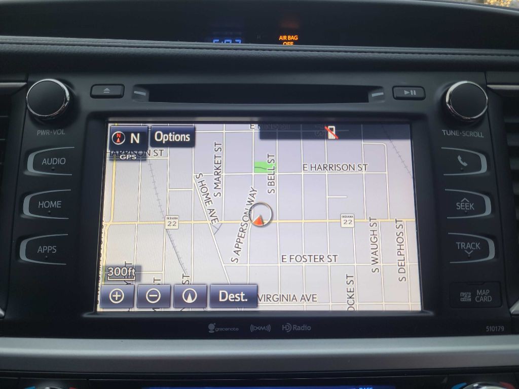 2018 Toyota Highlander Image 28