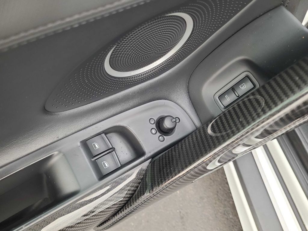 2012 Audi R8 Image 20