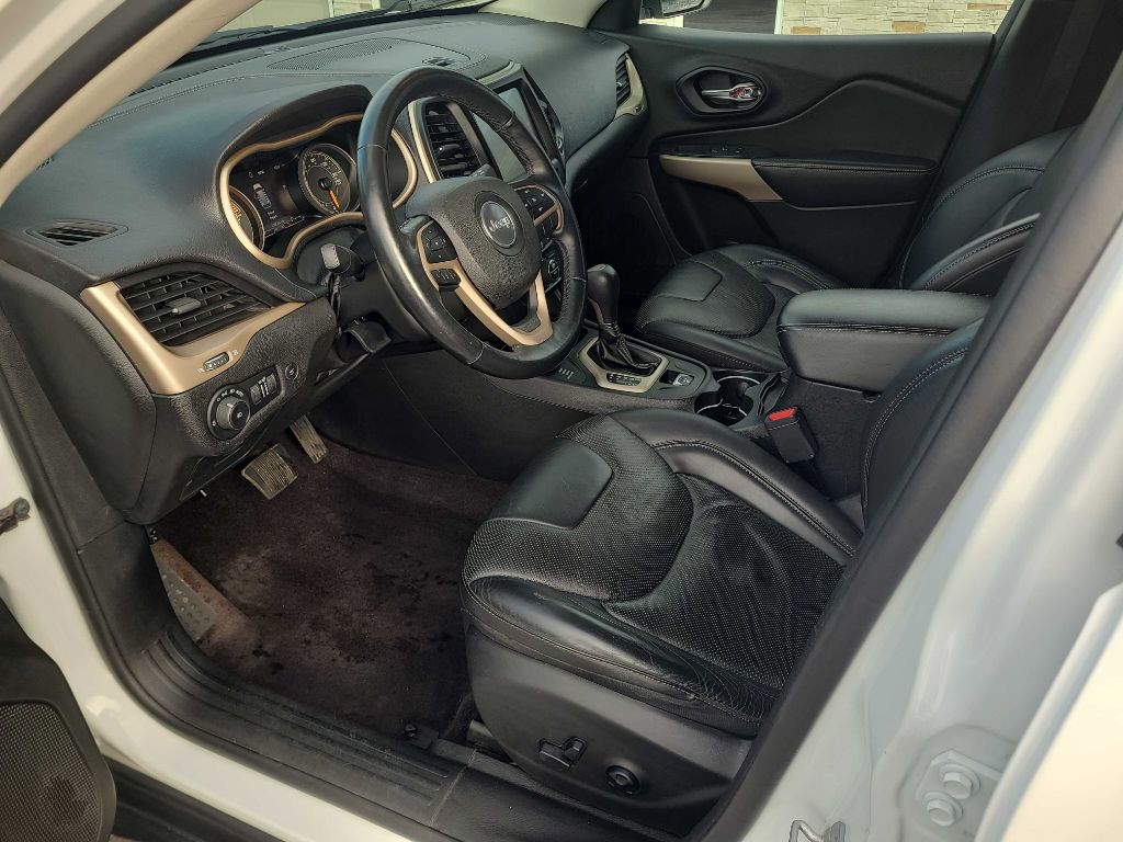 2018 Jeep Cherokee Image 9