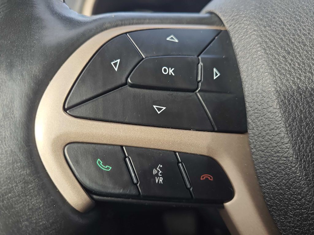 2018 Jeep Cherokee Image 20