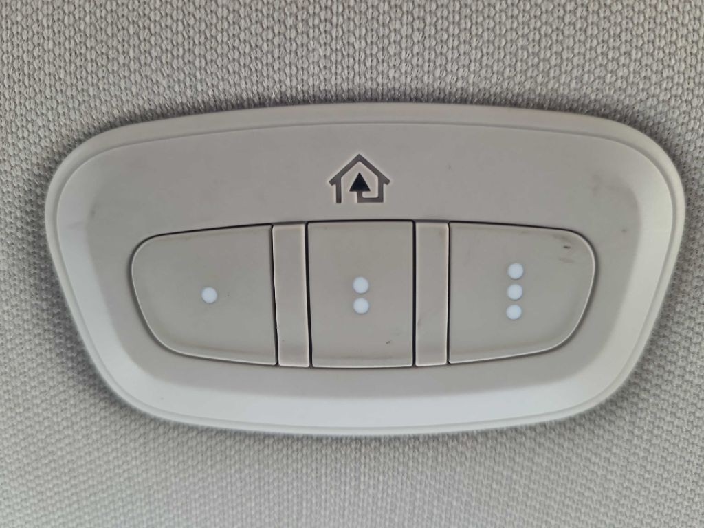 2018 Jeep Cherokee Image 28