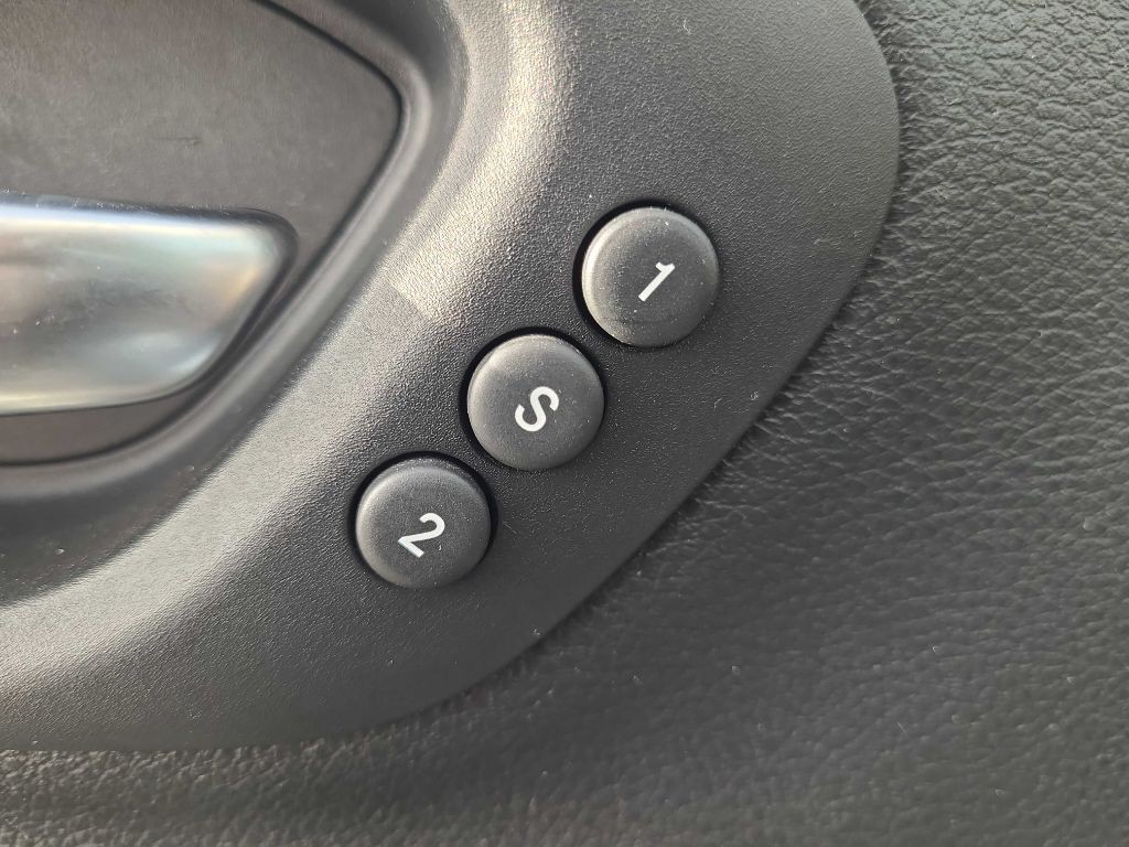 2018 Jeep Cherokee Image 29