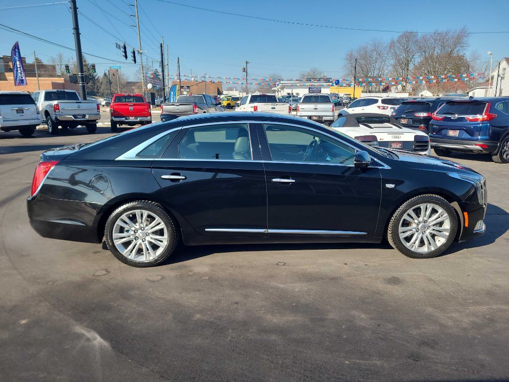 2019 Cadillac XTS Image 6