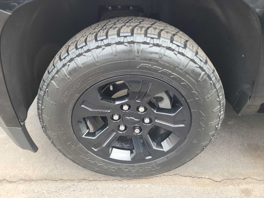 2018 Chevrolet Tahoe Image 32