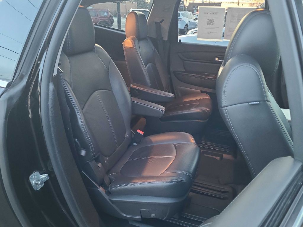 2017 Chevrolet Traverse Image 14