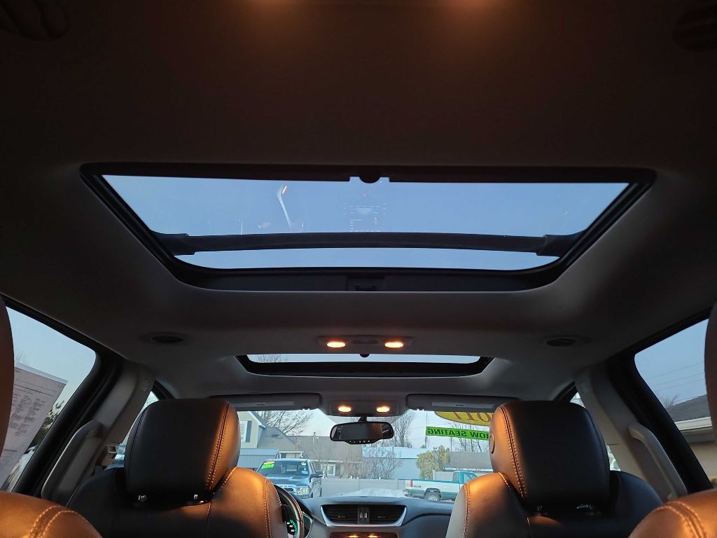 2017 Chevrolet Traverse Image 16