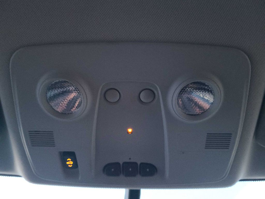 2017 Chevrolet Traverse Image 25