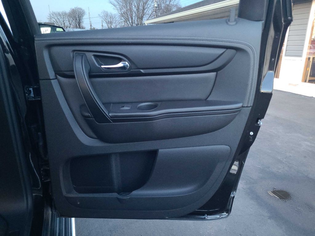 2017 Chevrolet Traverse Image 33