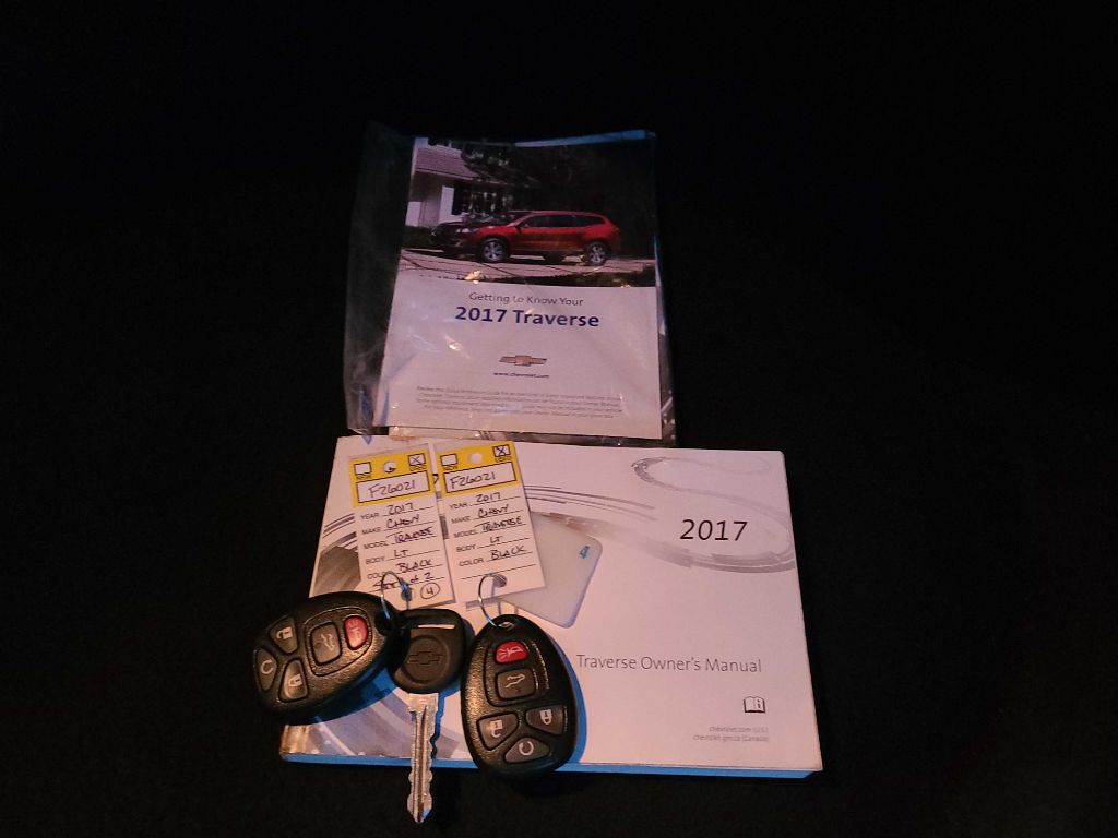 2017 Chevrolet Traverse Image 41
