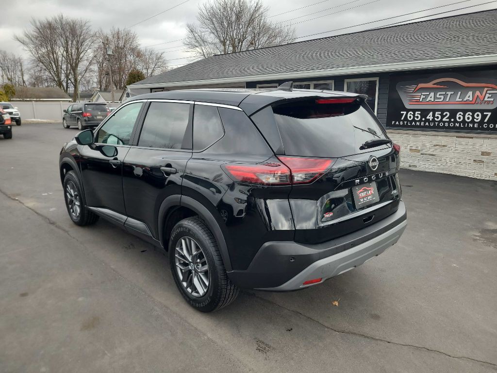 2023 Nissan Rogue Image 3