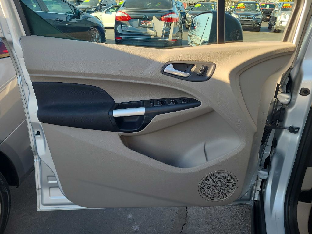 2018 Ford Transit Connect Image 25