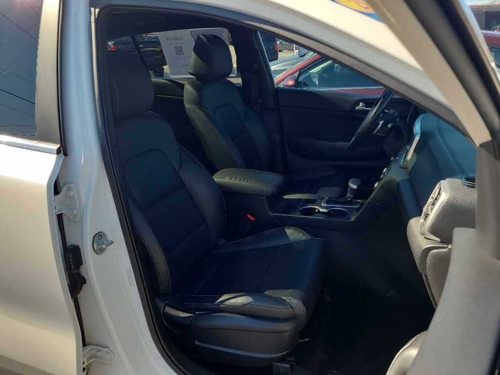 2020 Kia Sportage Image 11