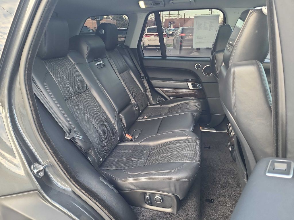 2016 Land Rover Range Rover Image 14