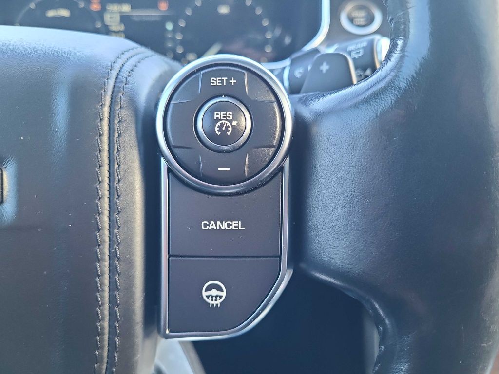 2016 Land Rover Range Rover Image 20