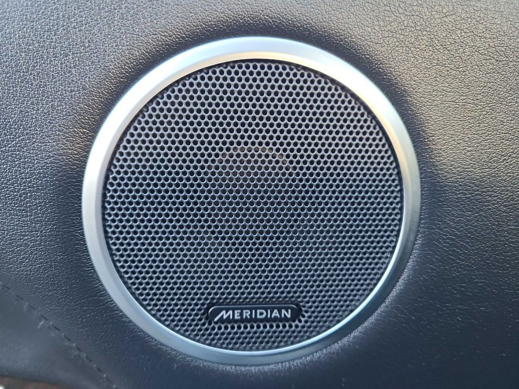 2016 Land Rover Range Rover Image 27