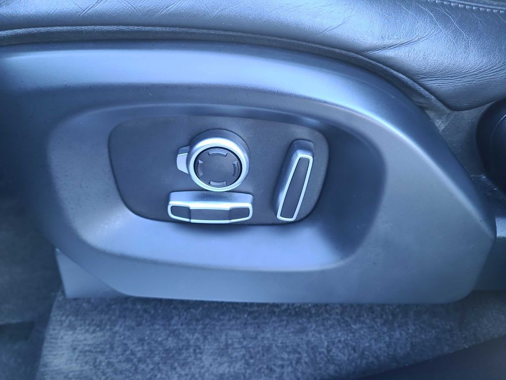 2016 Land Rover Range Rover Image 28