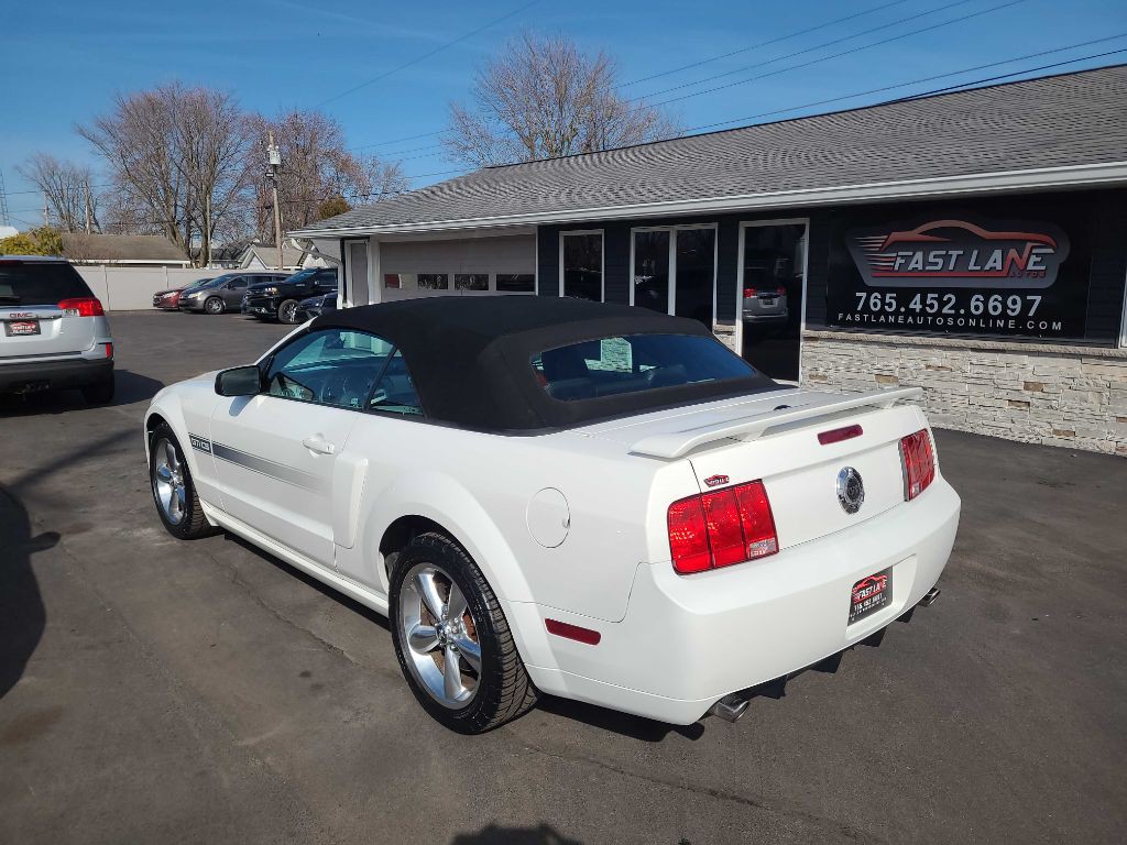 2007 Ford Mustang Image 11