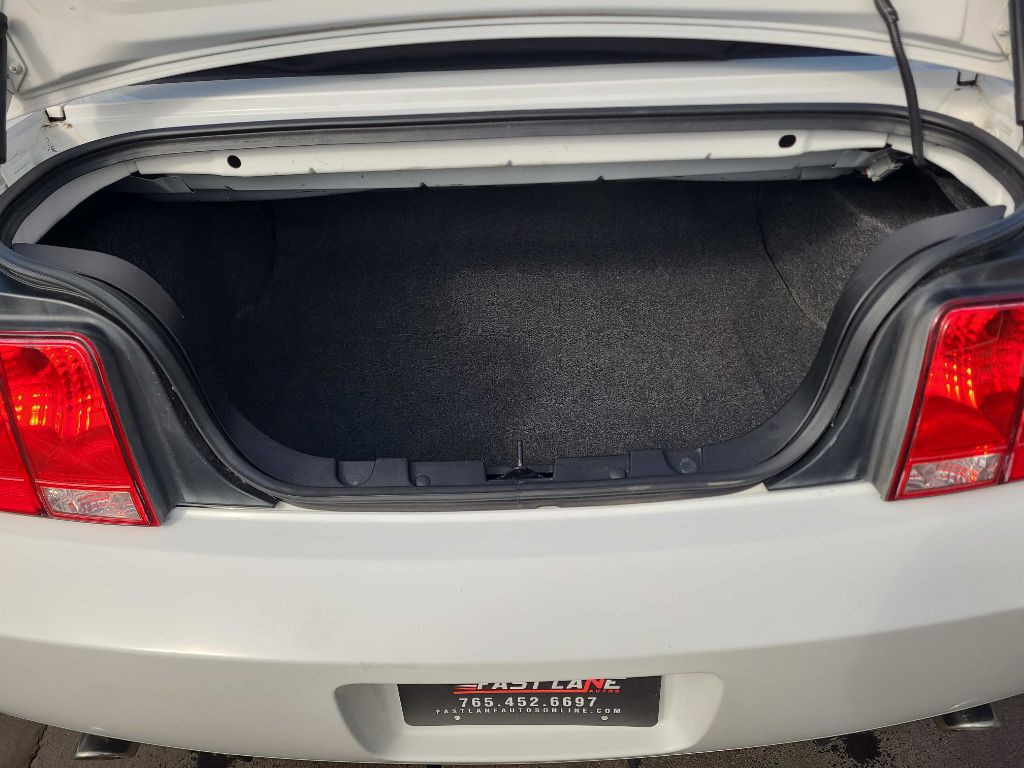 2007 Ford Mustang Image 20