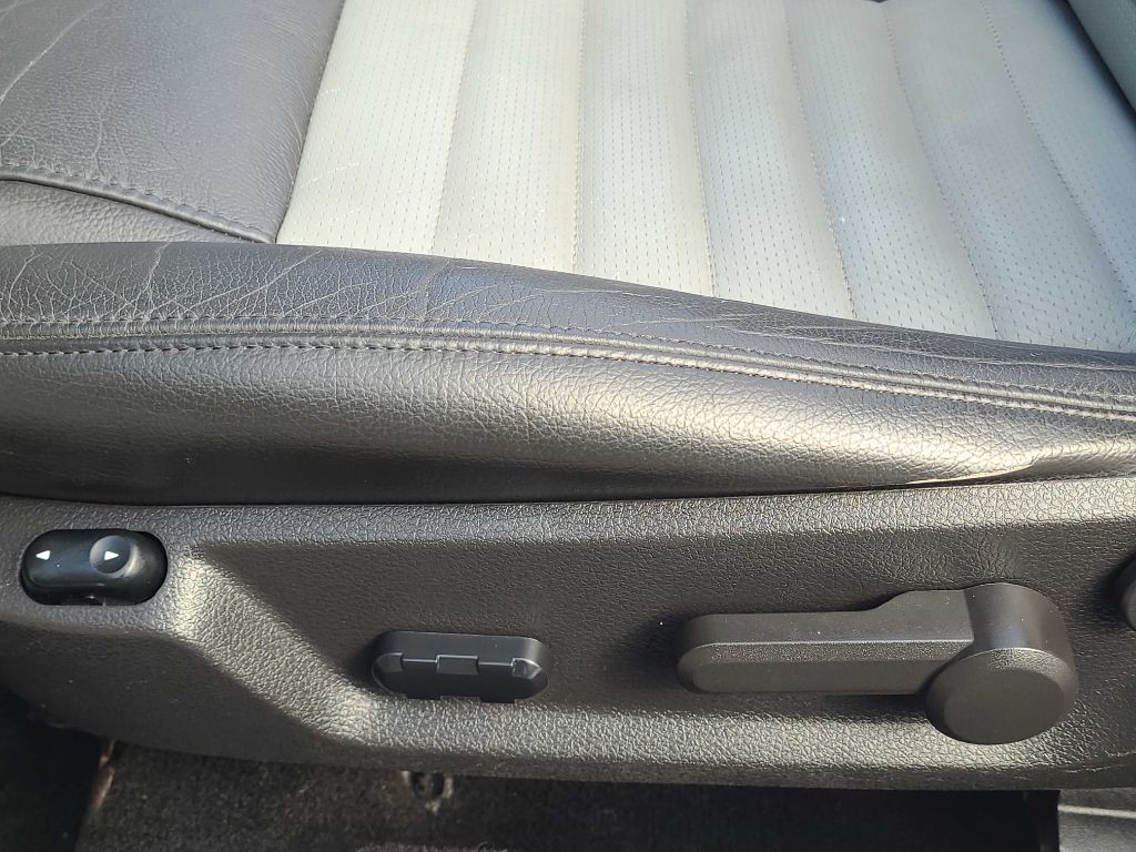 2007 Ford Mustang Image 27