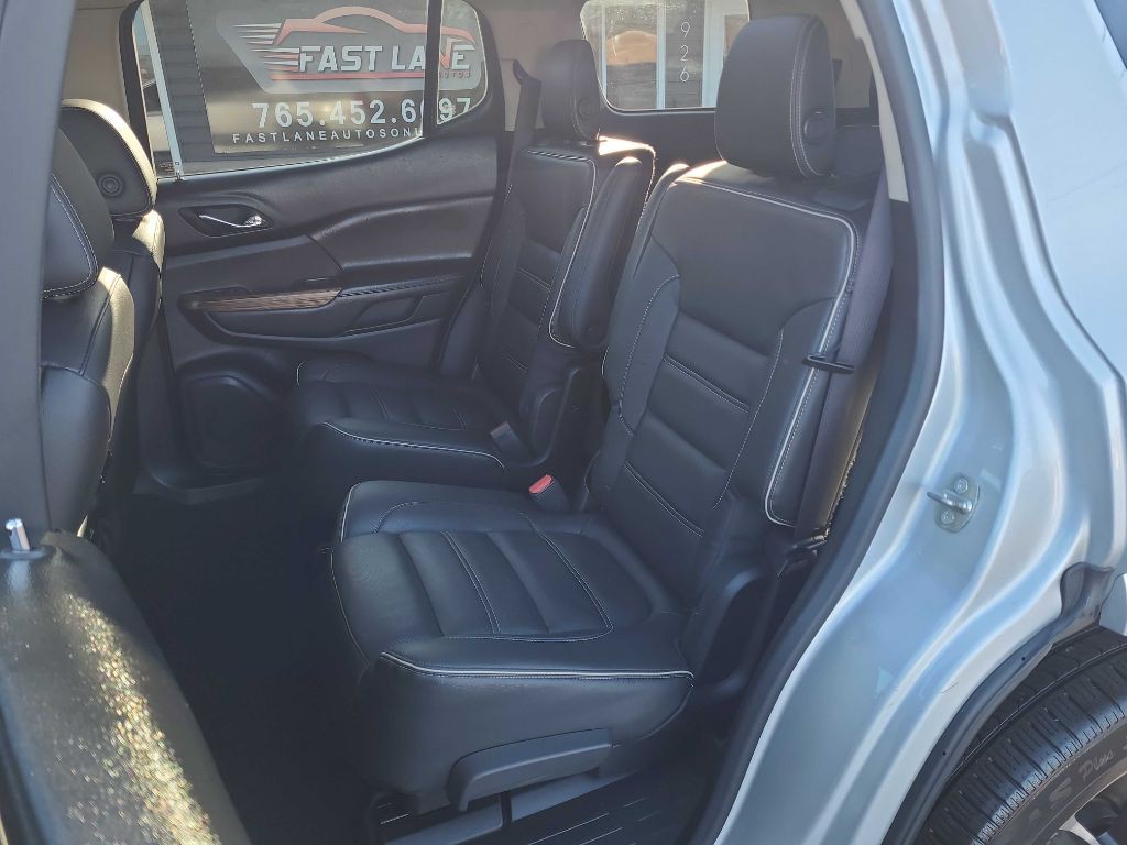 2017 GMC Acadia Image 13